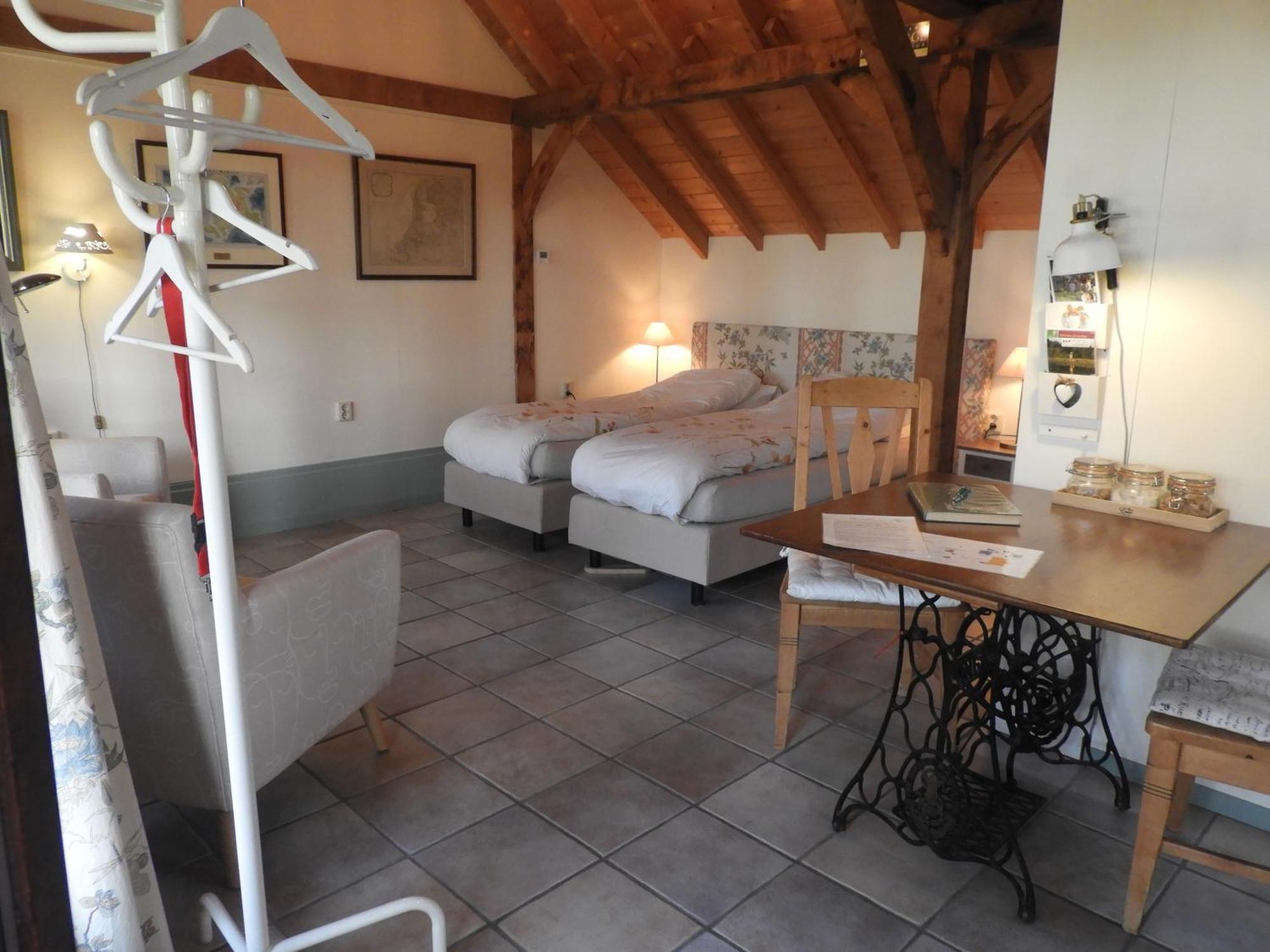 Bed&Breakfast 'T Eikeltje Hollandscheveld Exterior photo